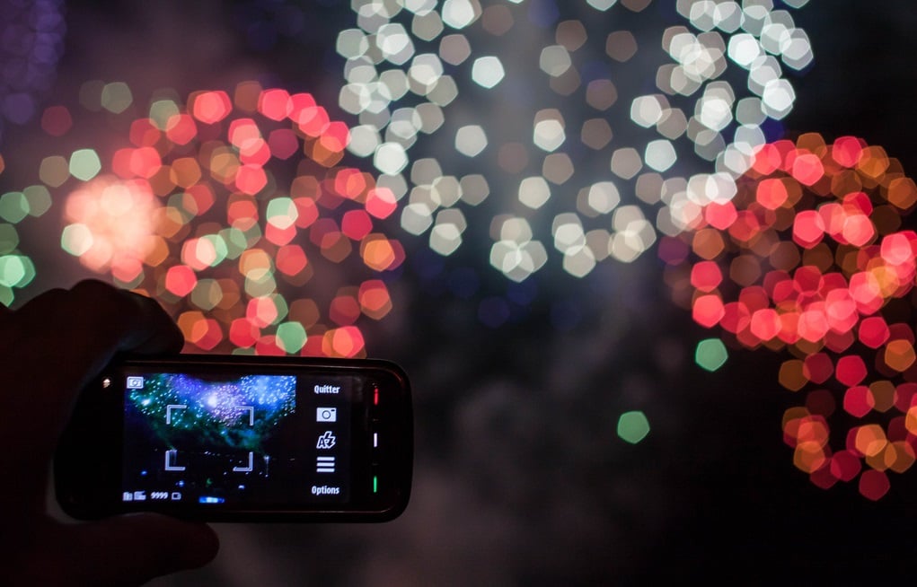 Taking photo of fireworks on phone
