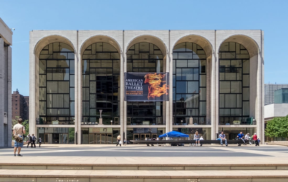 Exterior of the New York Metropolitan Opera house