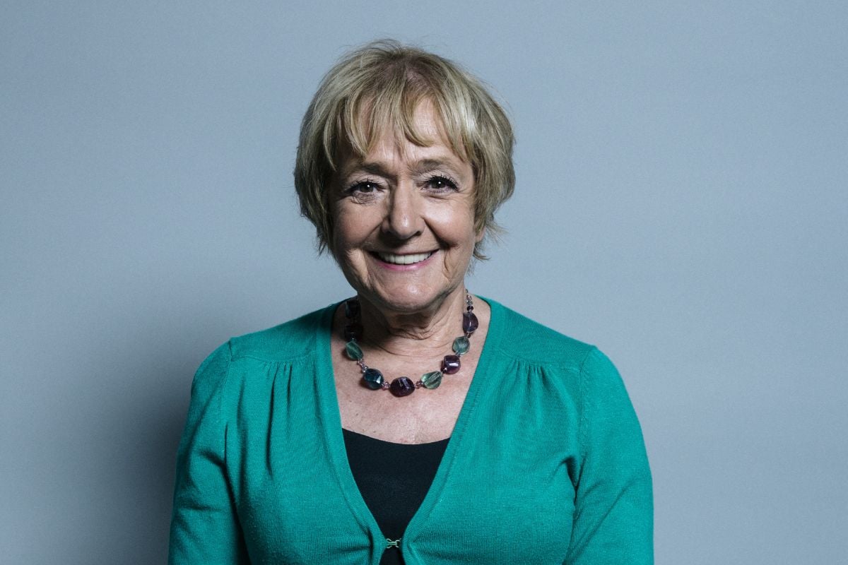 Official portrait of Dame Margaret Hodge