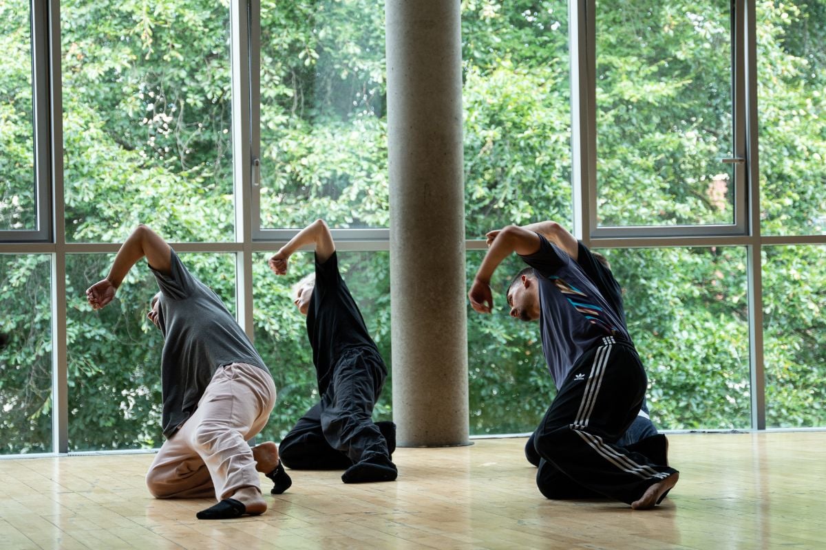  Breaking Bach rehearsals at Acland Burghley School. OAE