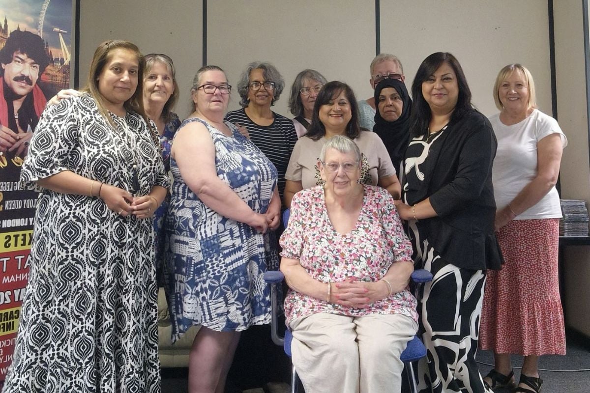 Choirs, knitting and printing: Everyday creativity and community bonding