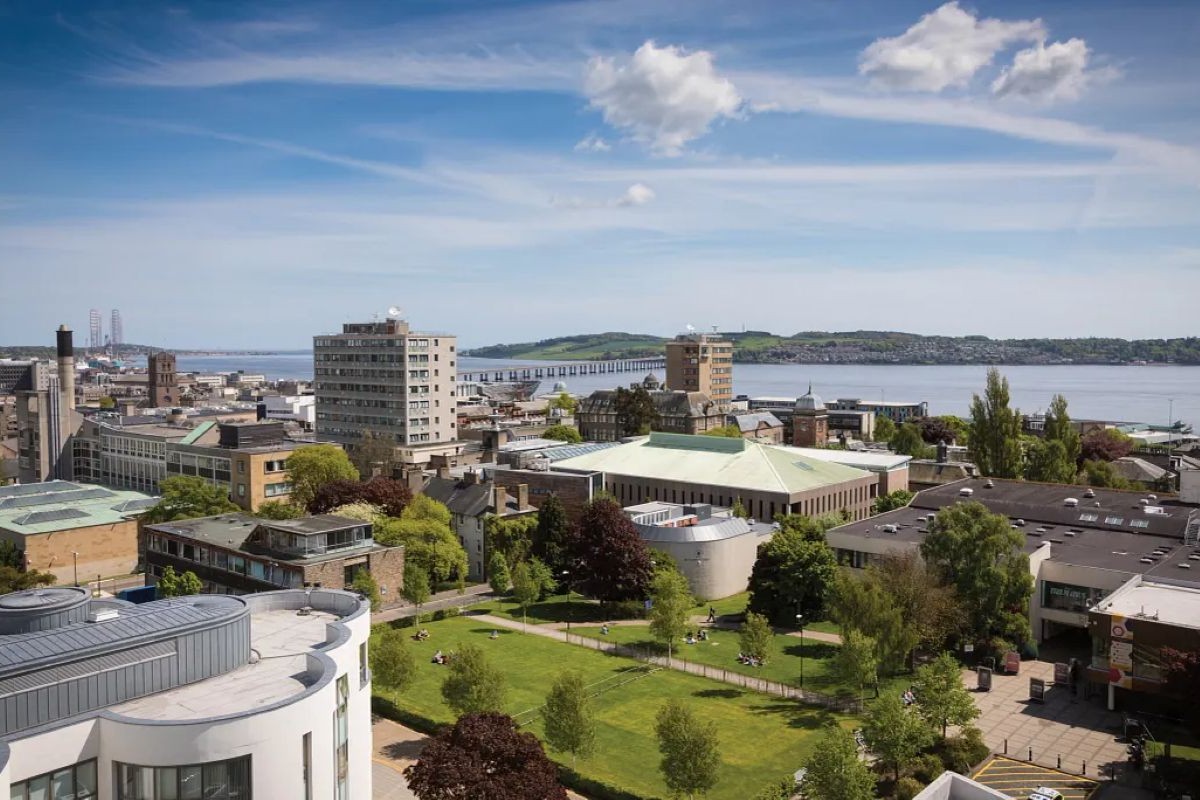 Petition launched to save Dundee art gallery as university mulls cuts