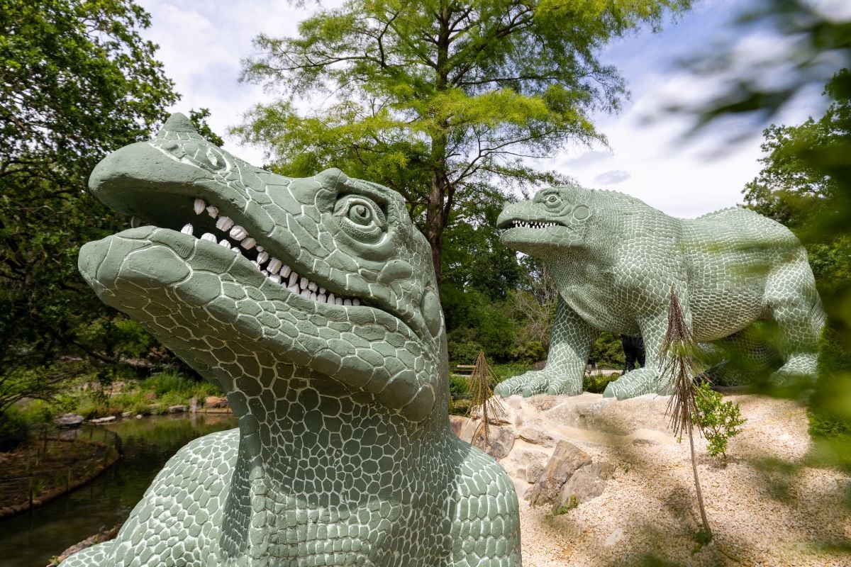 In other news: Crystal Palace dinosaur refurb, Proms musicians' support + NPG's youth club
