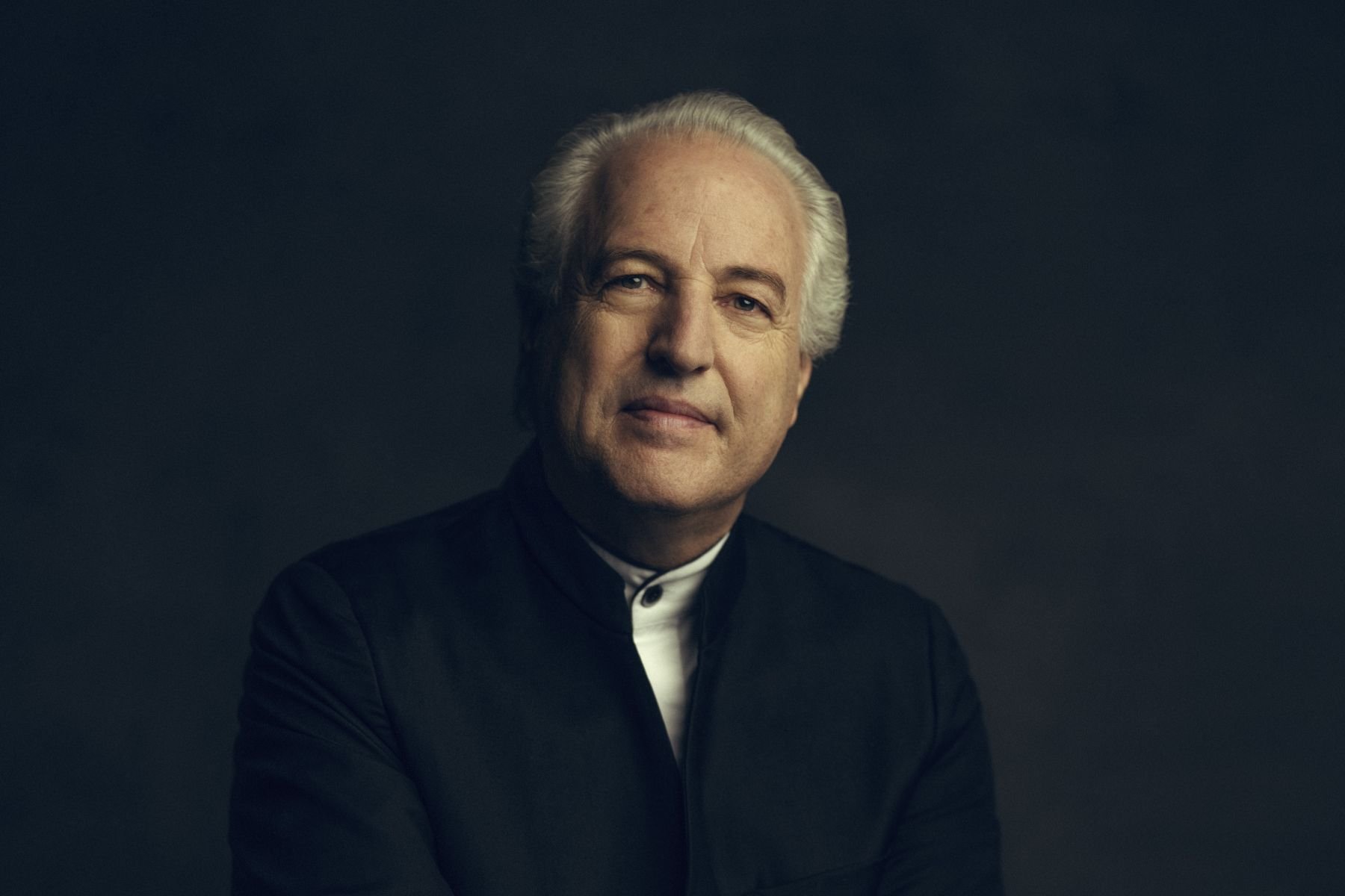 Honeck to become Philharmonia's seventh principal conductor