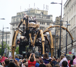 Giant metal spider sculpture