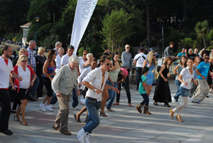 Pavilion Dance captures the tourist market