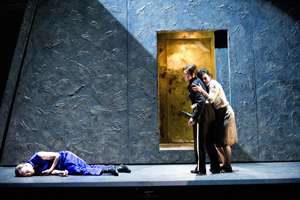 Opera North’s production of Handel’s Giulio Cesare © PHOTO Tristram Kenton