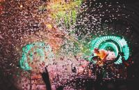 Photo of a gig with confetti