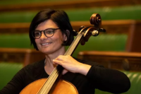 Image of Culture Secretary Debbonaire playing the cello