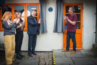John Whittingdale MP and Mark Davyd CEO unveiling a plaque for The Snug