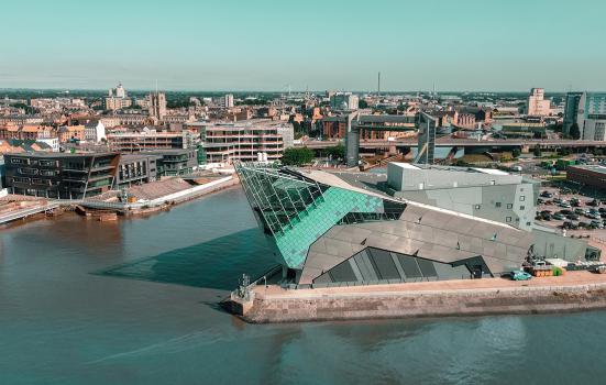 Photo of Hull looking from the air back to the coast