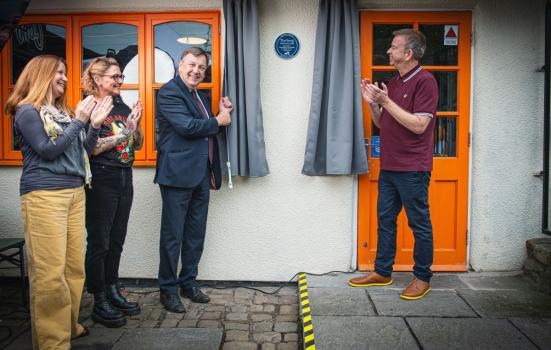 John Whittingdale MP and Mark Davyd CEO unveiling a plaque for The Snug